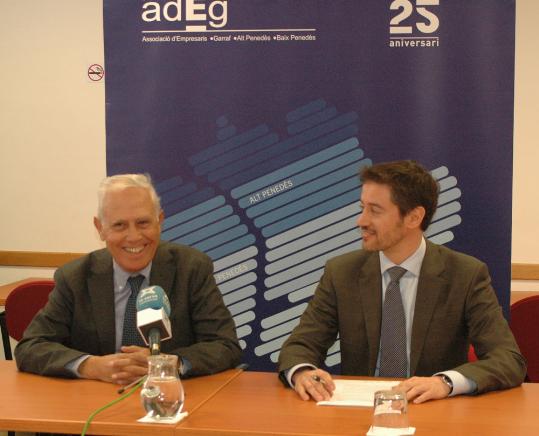 ADEG. Xavier Cardona, president de l'ADEG, i Jordi Solé Tuyà, candidat a la presidència de lADEG