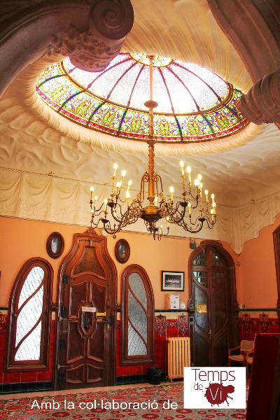 VISITA GUIADA A CAN PAHISSA I COPA DE CAVA 