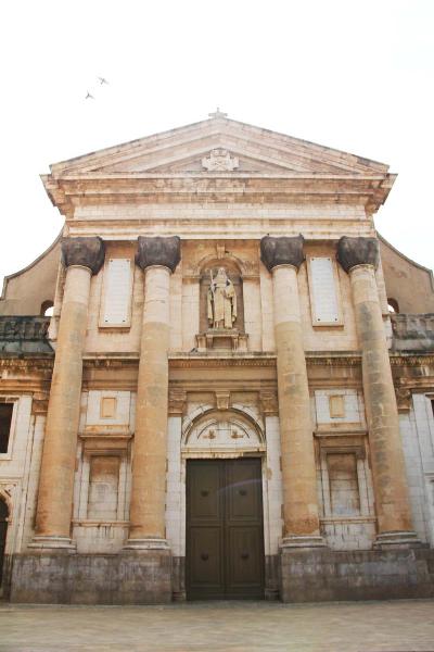 Visita guiada a Sant Antoni Abat i Santa Maria de la Geltrú