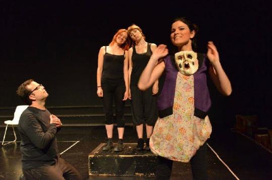 Teatre: ELLA, al Foment Vilanoví