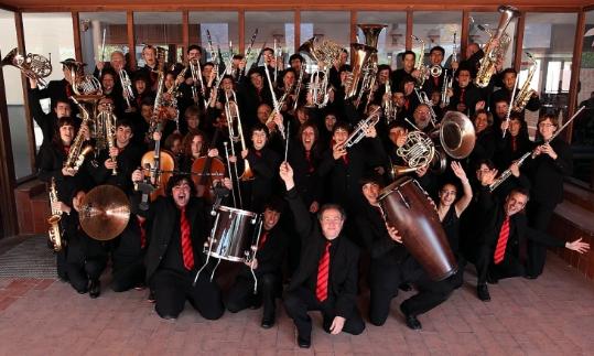 Concert de Festa Major d'Hivern: Els Tres Tombs amb la Banda de Música Mestre Montserrat