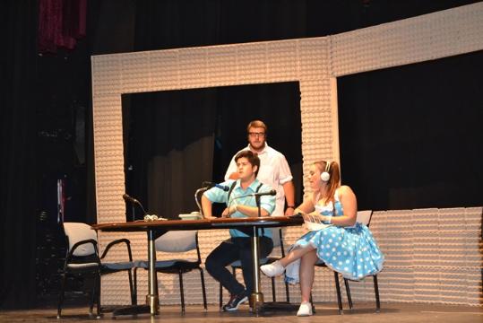 Sopa de ràdio, de Teatre Jove Prado 