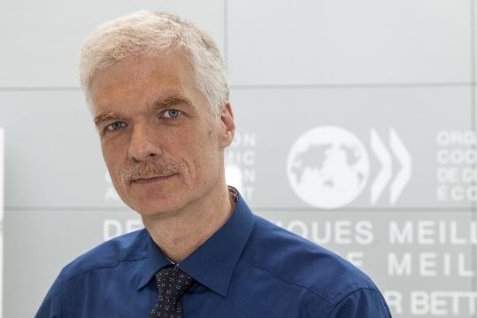 Andreas Schleicher. Director del programa PISA . Eix