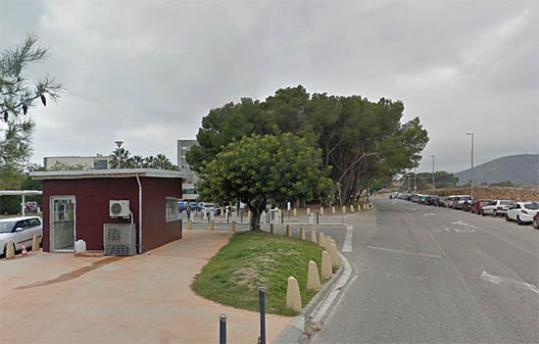 Google Maps. Aparcament a l'Hospital Sant Camil