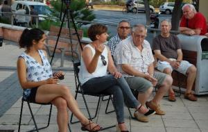 Arrenquen les reunions al carrer de l'alcaldessa de Sant Pere de Ribes amb els ciutadans