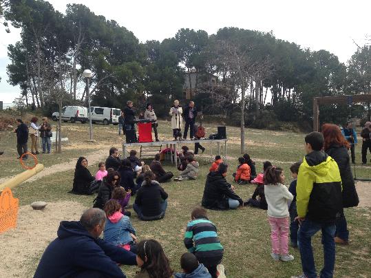 Ajuntament de Banyeres. Banyeres inaugura un parc inspirat en el conte del Patufet