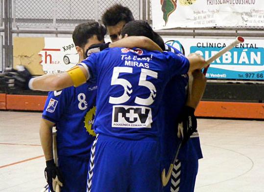 Celebració dels jugadors del Moritz Vendrell. Eix