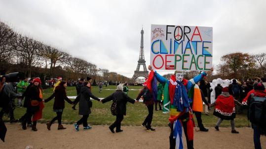 Conferència de París. Eix