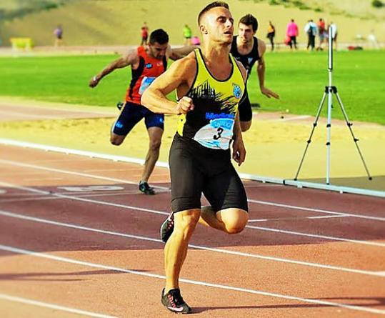 Eix. Edu Viles comença la temporada estival de 100m a Itàlia