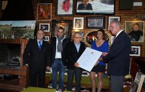 El calafellenc Giorgio, premiat com a millor restaurant per la Guia Gourmand. Ajuntament de Calafell