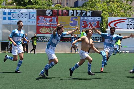 Alex Marce Gomez. El CF Suburense celebra un històric ascens a 1ª Catalana