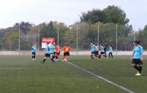 El Femfutbol Vilanova guanya en un camp complicat. EIX