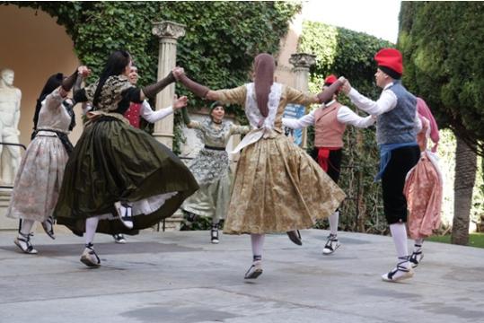 EIX. El Grup de Dansa de Vilanova estrena la Dansa de Sant Antoni
