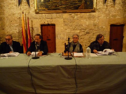 EIX. El llibre ''Vida quotidiana a lAlt Penedès (1870-2000)'' surt a la venda gràcies als micromecenes