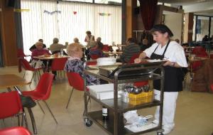 Ajuntament del Vendrell. El servei de menjador diari per a la gent gran del Vendrell