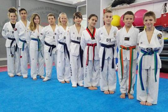 Els banyerencs que van participar al campionat. Eix