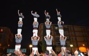 Els Castellers de Les Roquetes celebren el seu aniversari descarregant la clàssica de set