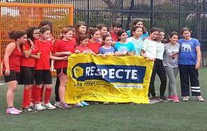 Els equips femení i masculí de l'escola Cossetània