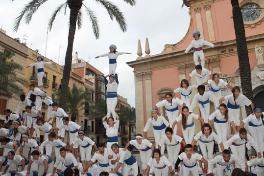 Els Falcons de Vilanova tornen a fer història el Dia de la Colla. Falcons Vilanova