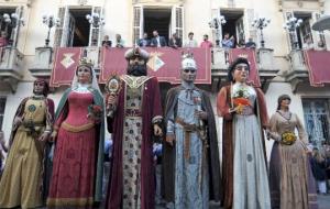 Els Gegants Moros de Sitges protagonitzen la Postal de Gegants del 2015. Ajuntament de Sitges