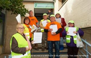 Els Iaioflautes del Garraf firmen contra la Llei de Pensions