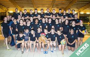 Els integrants del Club Waterpolo Garraf. Eix