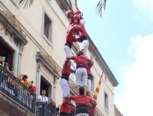 Nens del Vendrell. Els Nens del Vendrell descarreguen a Vilanova la Tripleta de 8 més matinera