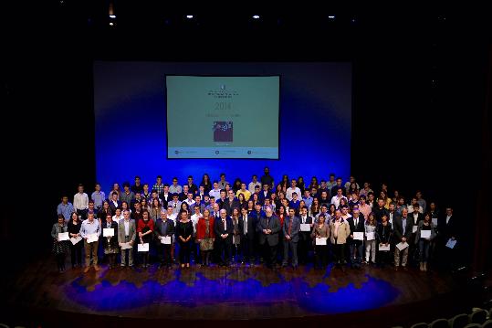 Generalitat de Catalunya. Els Premis de Recerca Jove han reconegut aquest dissabte 72 alumnes i 11 centres de secundària pels seus treballs científics