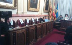 Els regidors de la CUP i SOM VNG abandonen el ple municipal per discrepàncies amb el Consorci de l'Eixample Nord. EIX