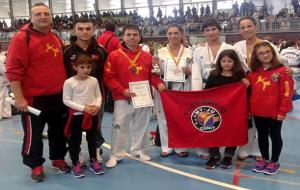 Els taekwondistes del Club Taekwondo My-Ju Cunit