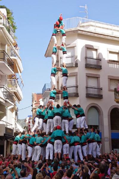 Els Verds marquen la recta final fins a Tot Sants a Sitges. Castellers de Vilafranca