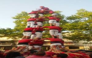 Els Xicots de Vilafranca alcen el setè 3 de 8 a Sant Pere de Ribes