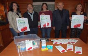 Ajuntament del Vendrell. Es recapten 1.200 euros per destinar-los a vals dajut social per a la compra de medicaments