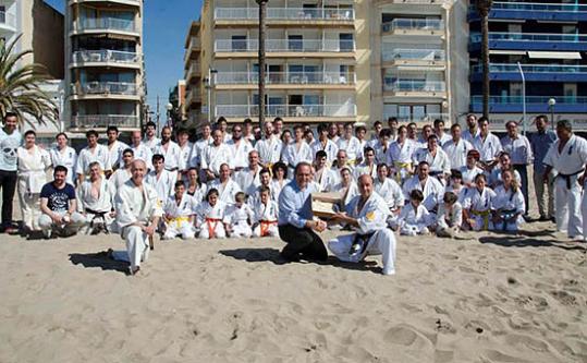 Eix. Estatge de Kyokushin Karate