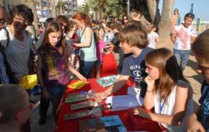 Ajuntament de Sitges. Èxit de la Fira de Productes del programa Cultura Emprenedora a lEscola de Sitges