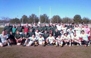 Eix. Fotografia dels dos equips de veterans