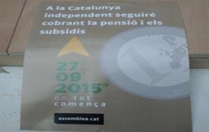 Fulls volants signats per l'ANC que segons el PSC s'han distribuït en diverses bústies de Sabadell. PSC