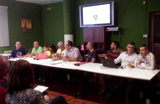 Eix. Imatge de l'assemblea