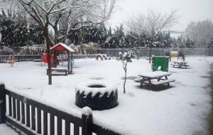 Imatges de la nevada a Santa Margarida i els Monjos