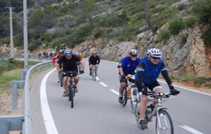 Ajuntament de Vilanova. La 2a Pedalada al Pantà de Foix reuneix 160 ciclistes