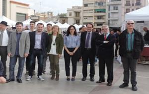 Ajuntament de Vilanova. La 5a edició de la Fira Zona E omple la plaça de Soler i Carbonell de propostes educatives i professionals