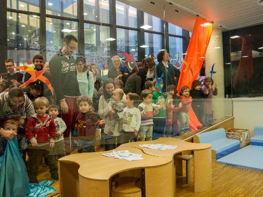 Ajuntament del Vendrell. La Biblioteca Pública Terra Baixa inaugura el nou Espai Menuts per a nens i nenes de 0 a 3 anys