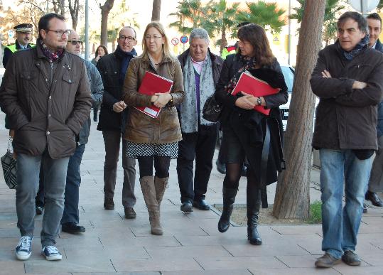 CC Garraf. La consellera de Benestar es reuneix amb els alcaldes del Garraf i l'Associació de Pares Tegar