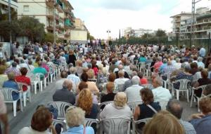 La inauguració de l'històric pas soterrat dóna el tret de sortida a la Festa Major de Segur de Calafell
