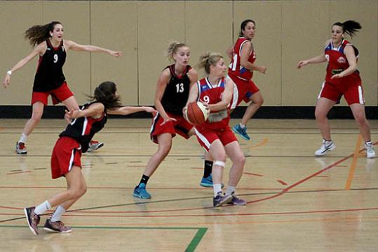 Sílvia Díaz. La Parròquia-Bàsquet Samà Vilanova - CB Grup Barna