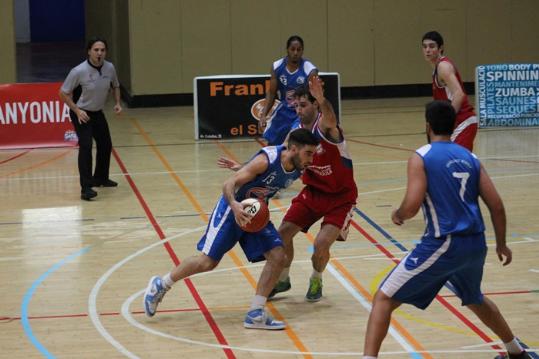 La Parròquia-Samà Masculí no dóna opcions al Bàsquet Ribes en el derbi de primera catalana. Sílvia Díaz