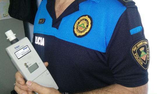 La Policia Local inicia una campanya de control d'alcoholèmies i drogo-test. Ajt Sant Sadurní d'Anoia