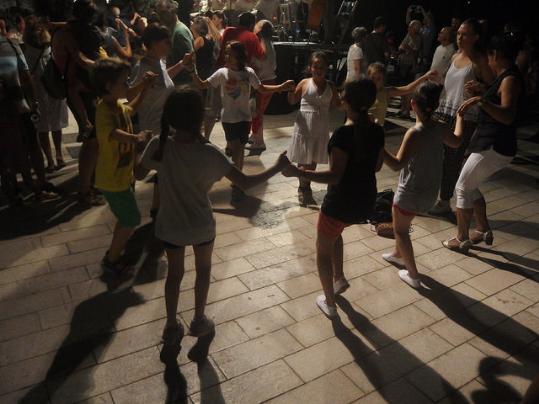 La revetlla sardanista de la festa major de Sitges. Ajuntament de Sitges