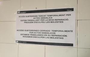 L'accés al pas subterrani de l'estació de Vilanova queda inhabilitat per nous actes vandàlics