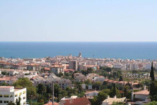 L'Ajuntament de Sitges obté el sòl necessari per a habitatges de protecció oficial. Ajuntament de Sitges